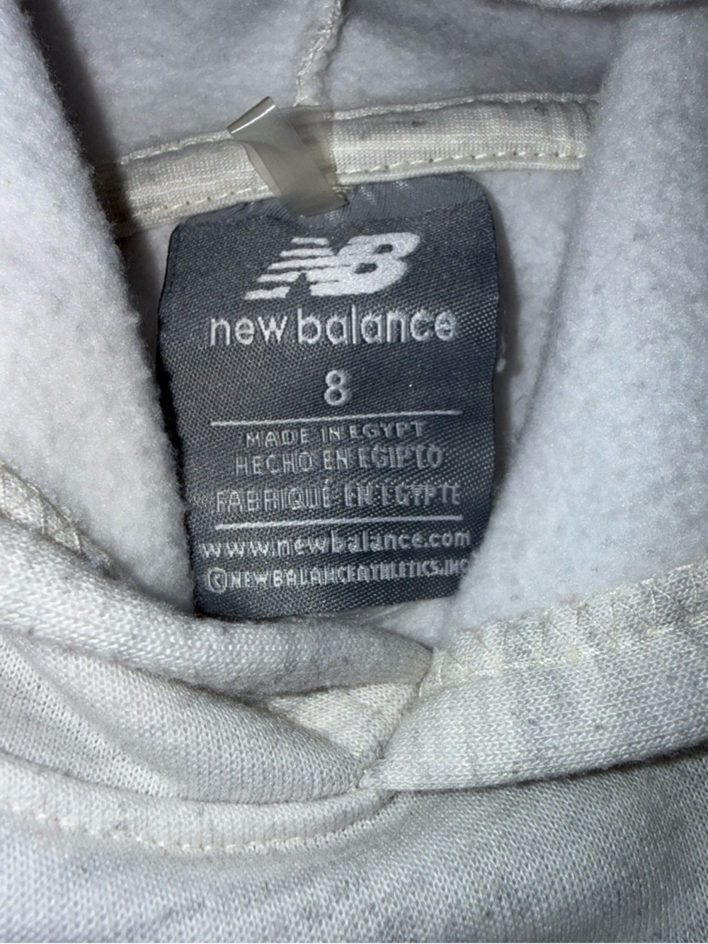 Girl’s New Balance Light Gray Grey Hooded Pullover Sweatshirt Kids 8 Unisex Boys - Picture 3 of 8